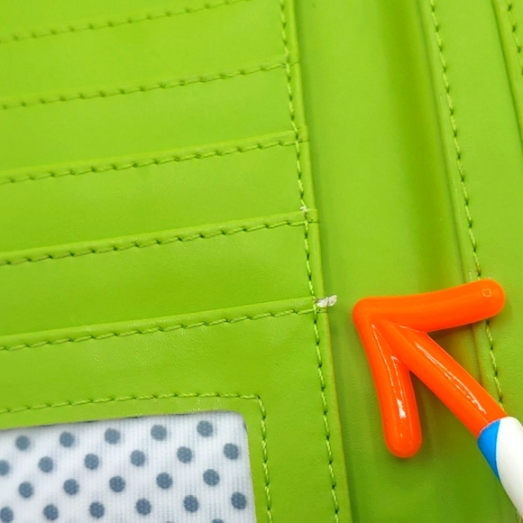 Anna Sui Vintage Leather trifold wallet - Picture 12 of 13